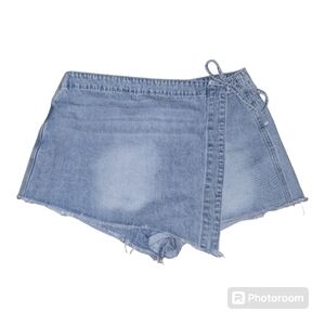 Princess polly skort